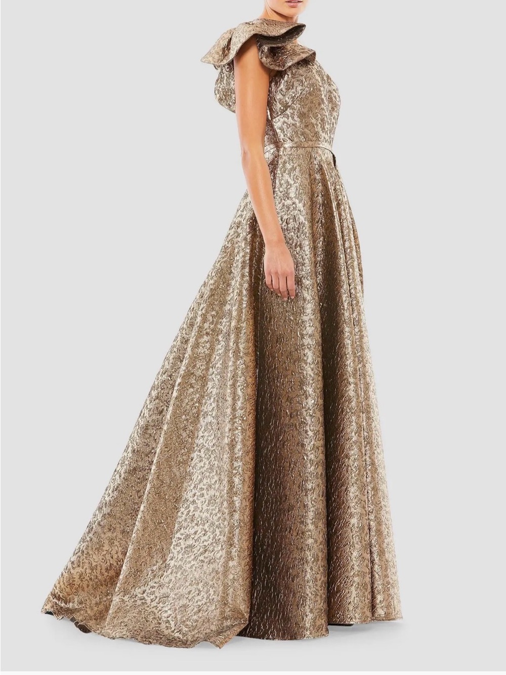 Mac Duggal Metallic Evening Gown